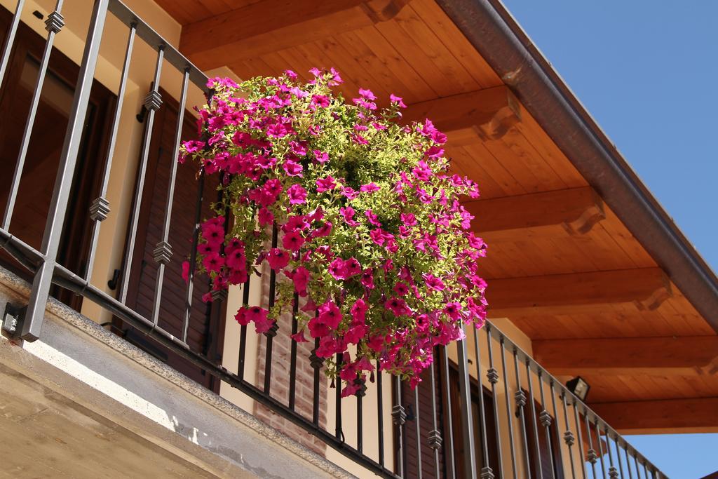 Agriturismo Cascina Mariale Villa Albiano dʼIvrea Buitenkant foto